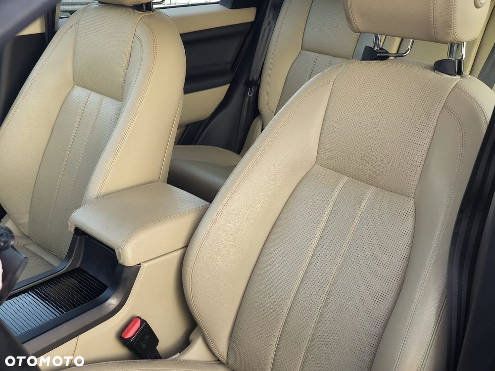Land Rover Discovery Sport TD4 HSE Luxury - 20