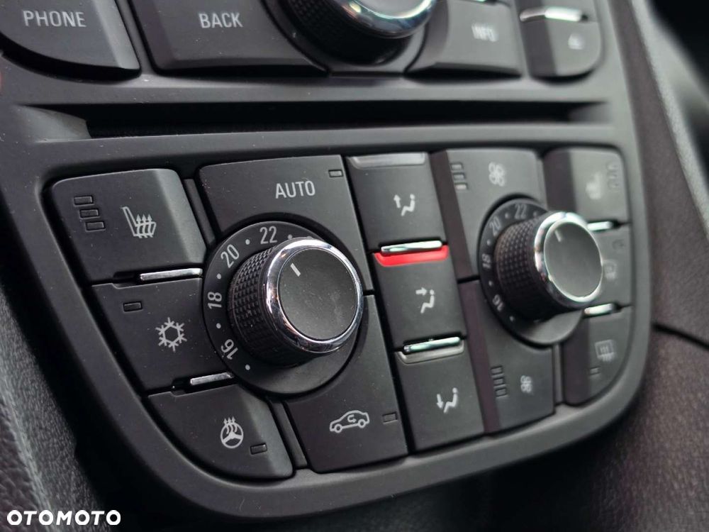 Opel Meriva - 24
