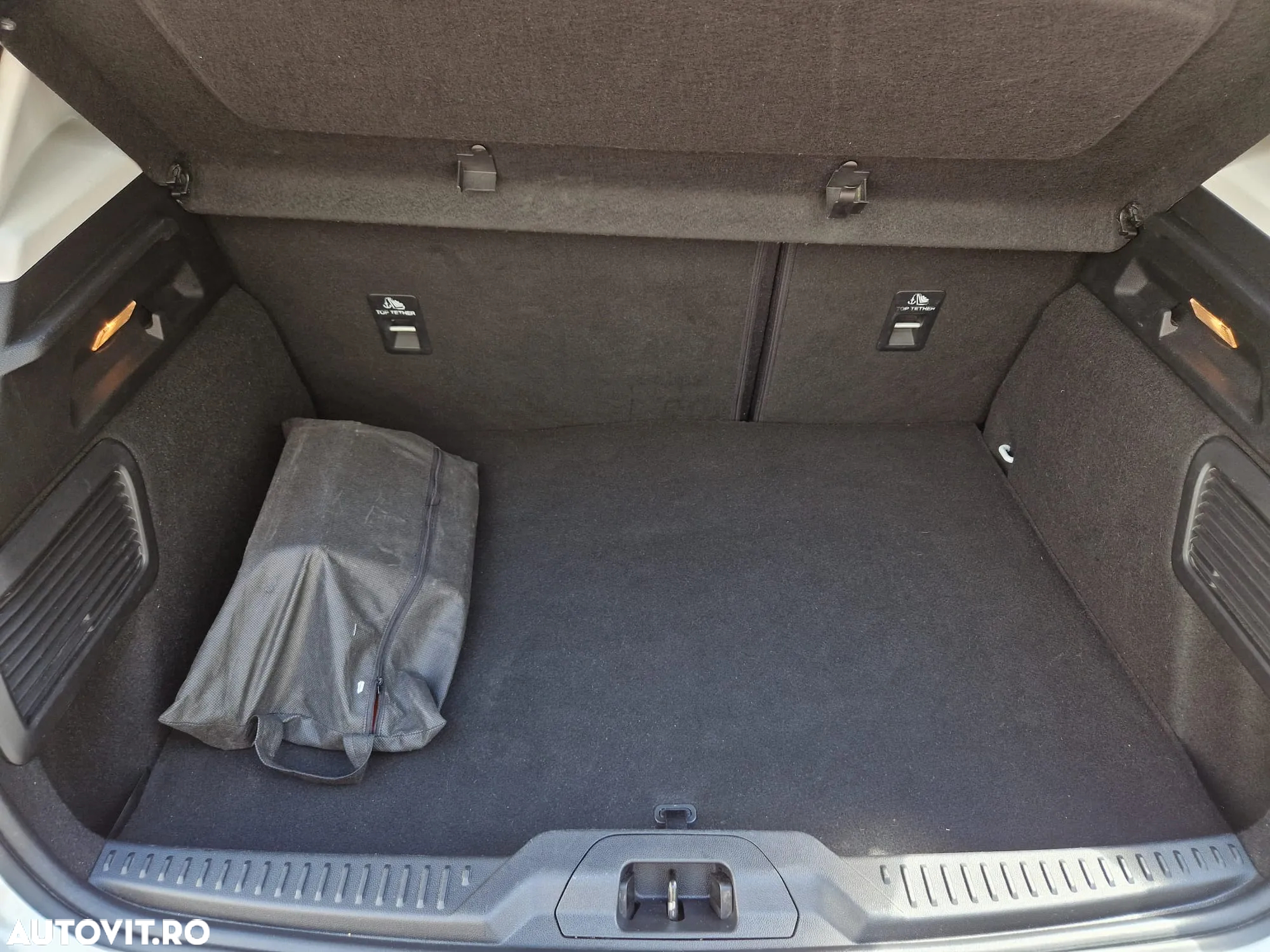 Ford Focus 2.0 EcoBlue Titanium Business - 22
