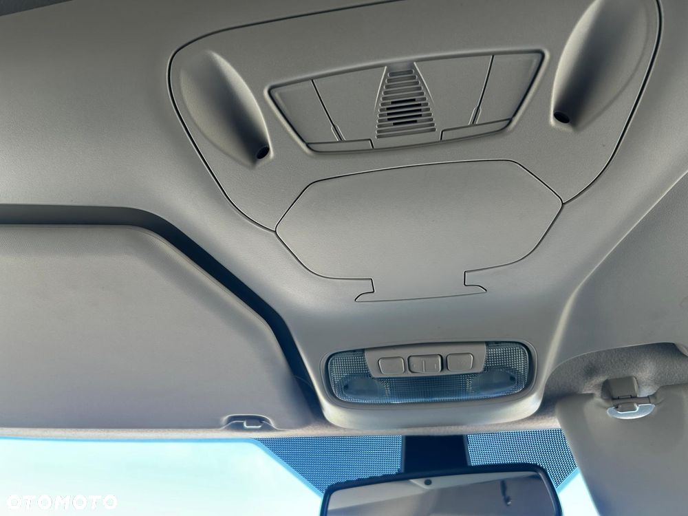 Ford Transit Connect - 33