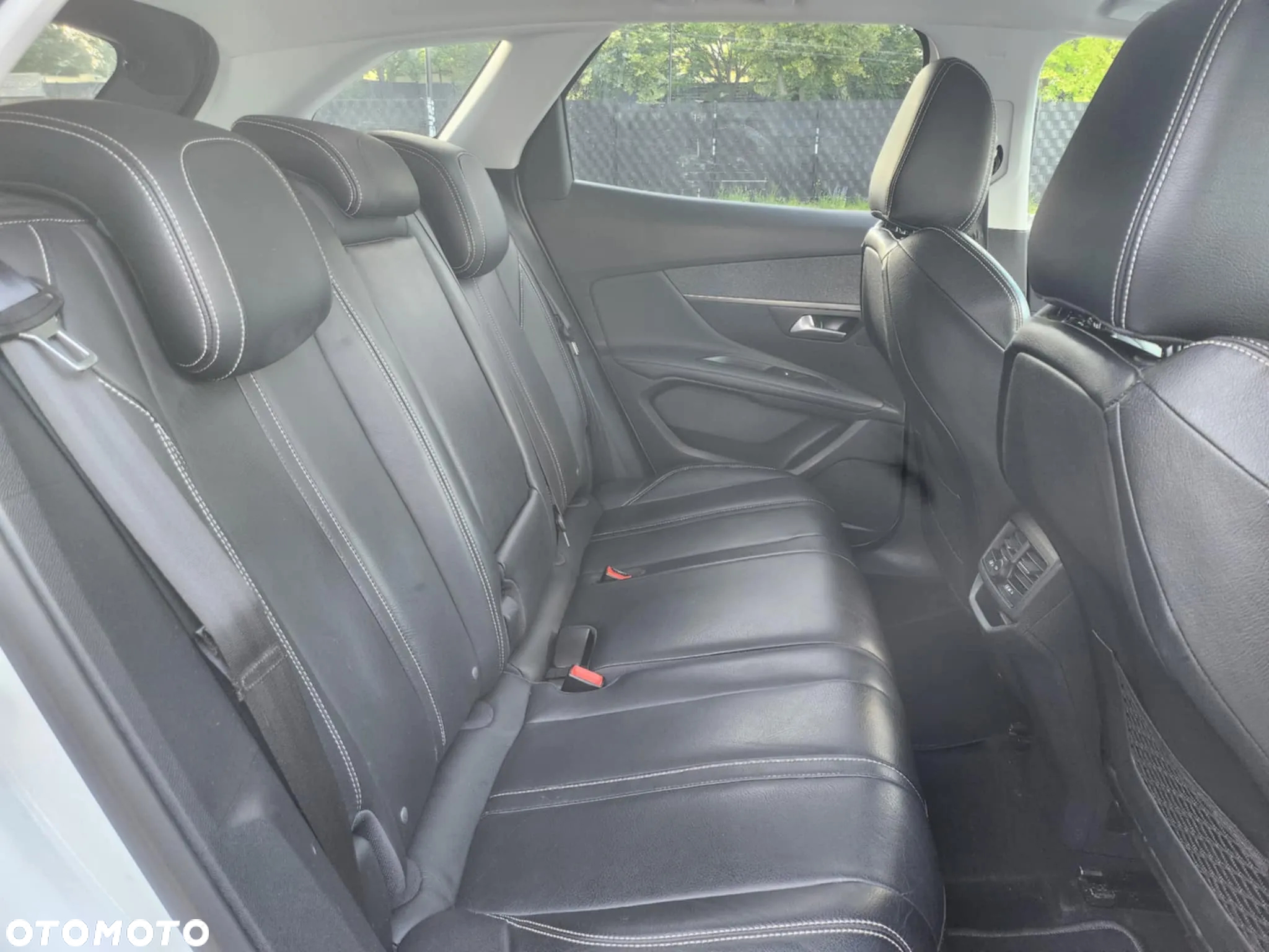Peugeot 3008 - 12