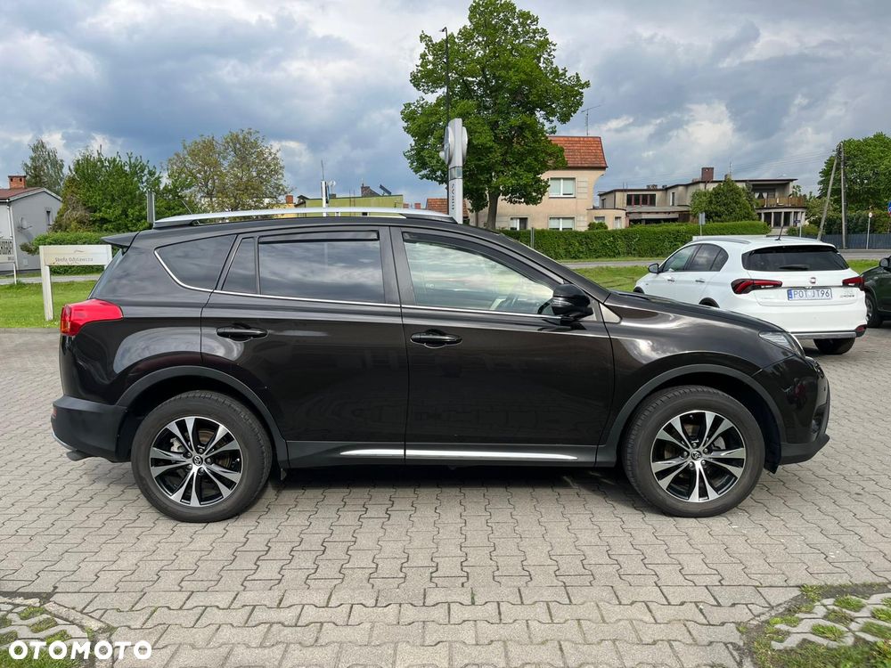Toyota RAV4 2.0 D-4D Premium 4x2 - 4
