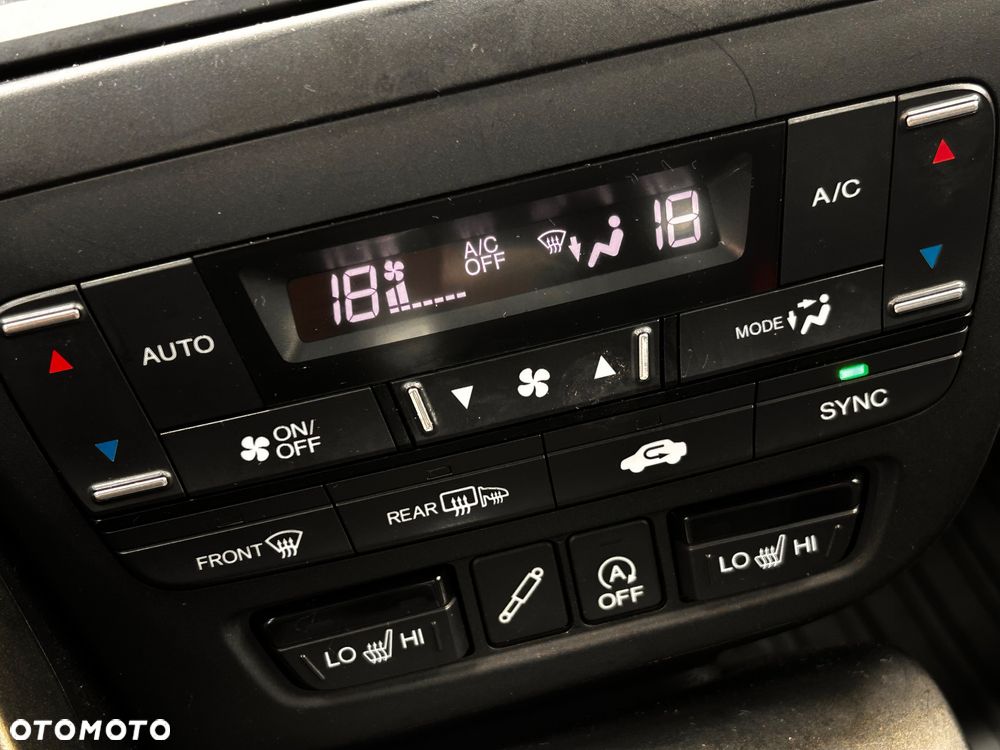 Honda Civic 1.6 i-DTEC Executive - 31