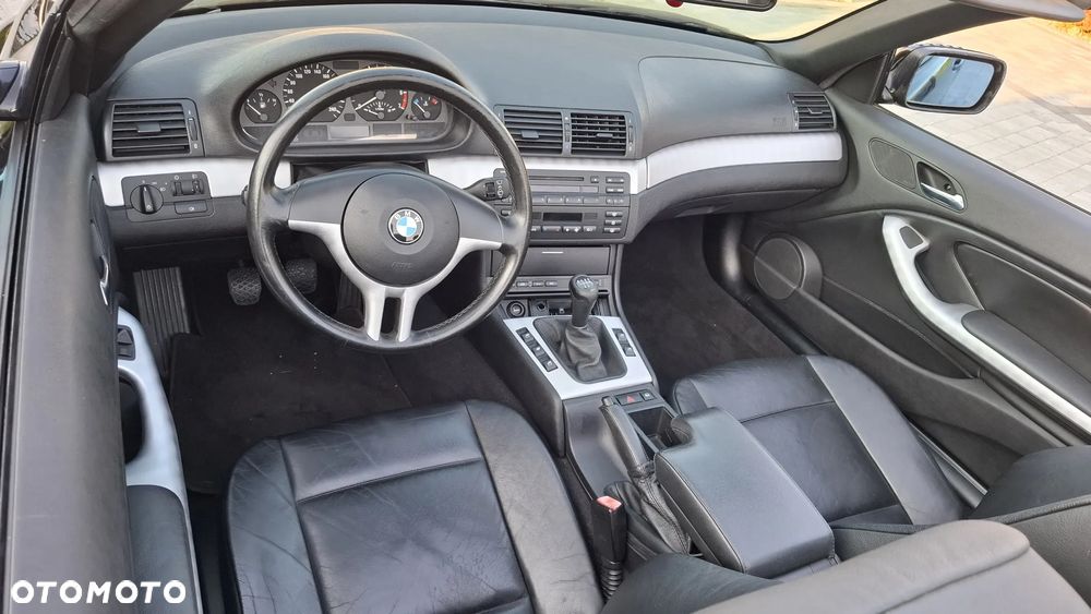 BMW Seria 3 318Ci - 23