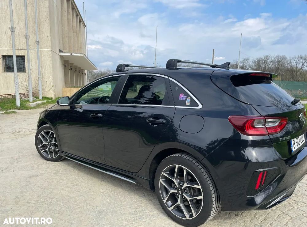 Kia Ceed 1.6 CRDi (48V Mild-Hybrid) DCT7 GT Line - 7