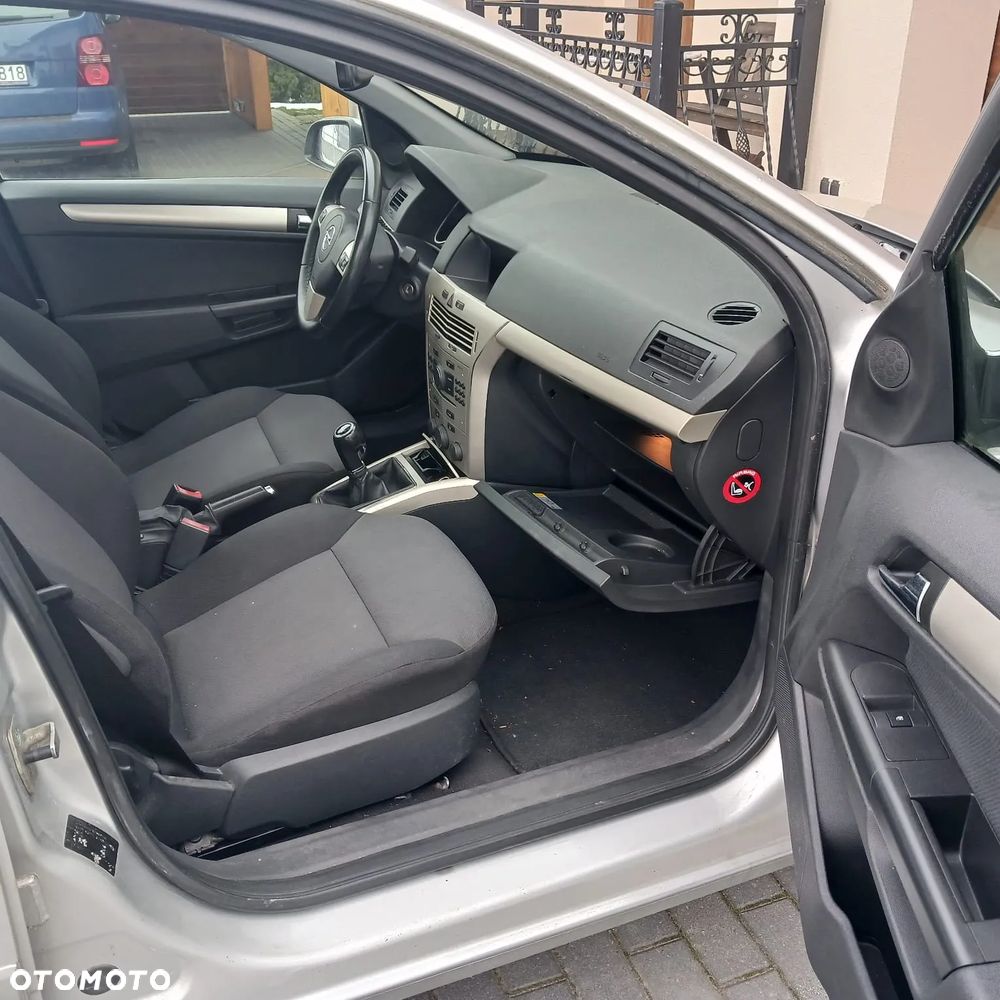 Opel Astra - 9