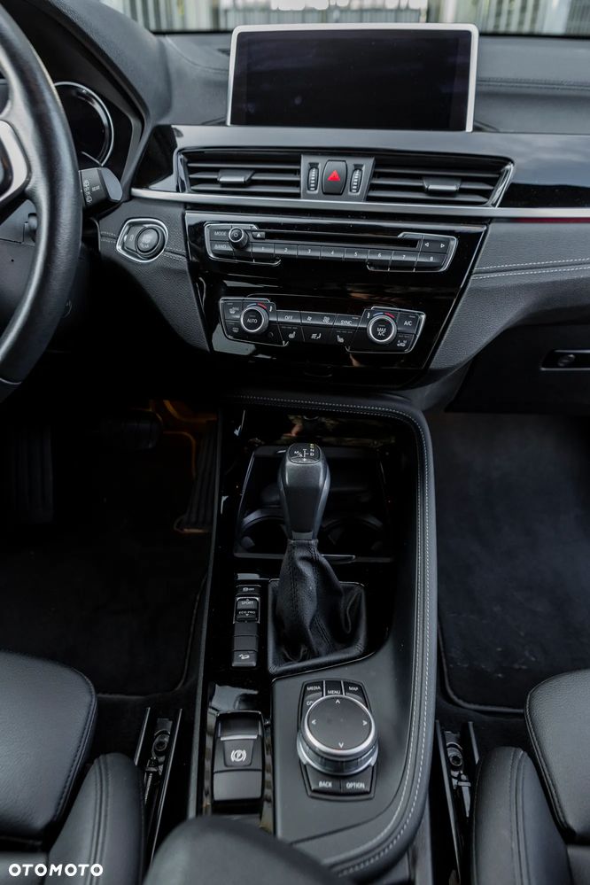 BMW X2 - 25