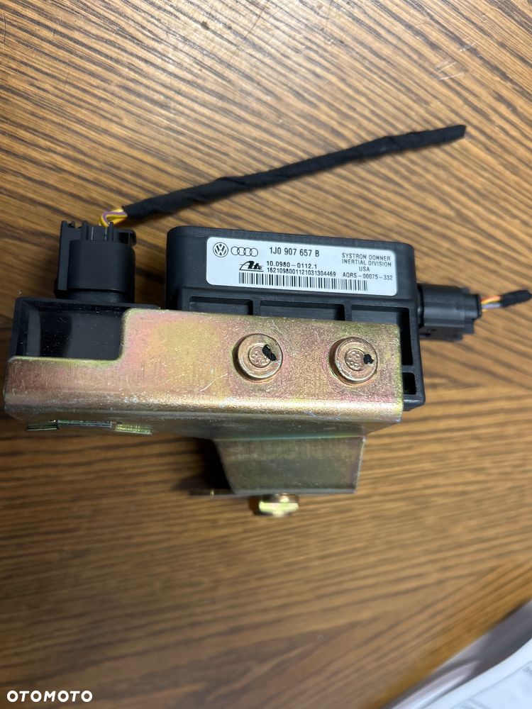 Czujnik ESP VW 1J0907657B - 2