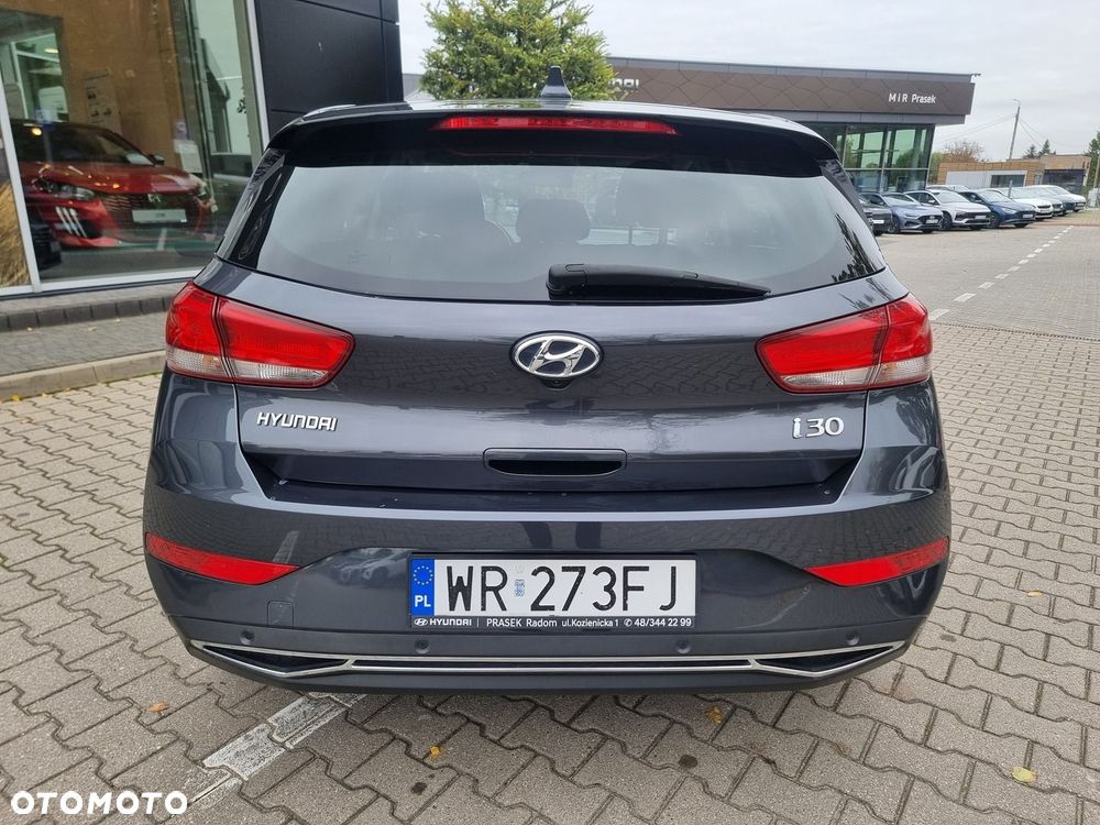 Hyundai i30 1.5 T-GDI 48V Smart - 14
