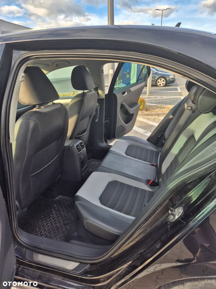 Volkswagen Jetta 1.4 TSI Highline - 10