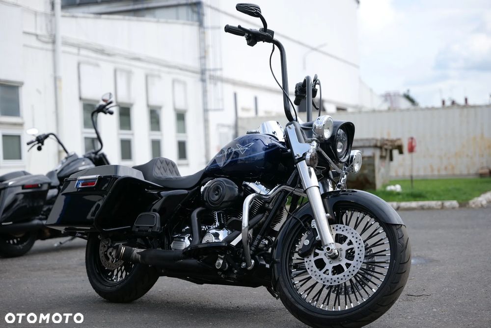 Harley-Davidson Touring Road King - 21