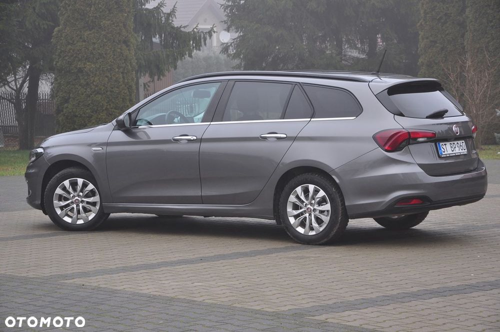 Fiat Tipo 1.6 MultiJet DCT Business Line - 22