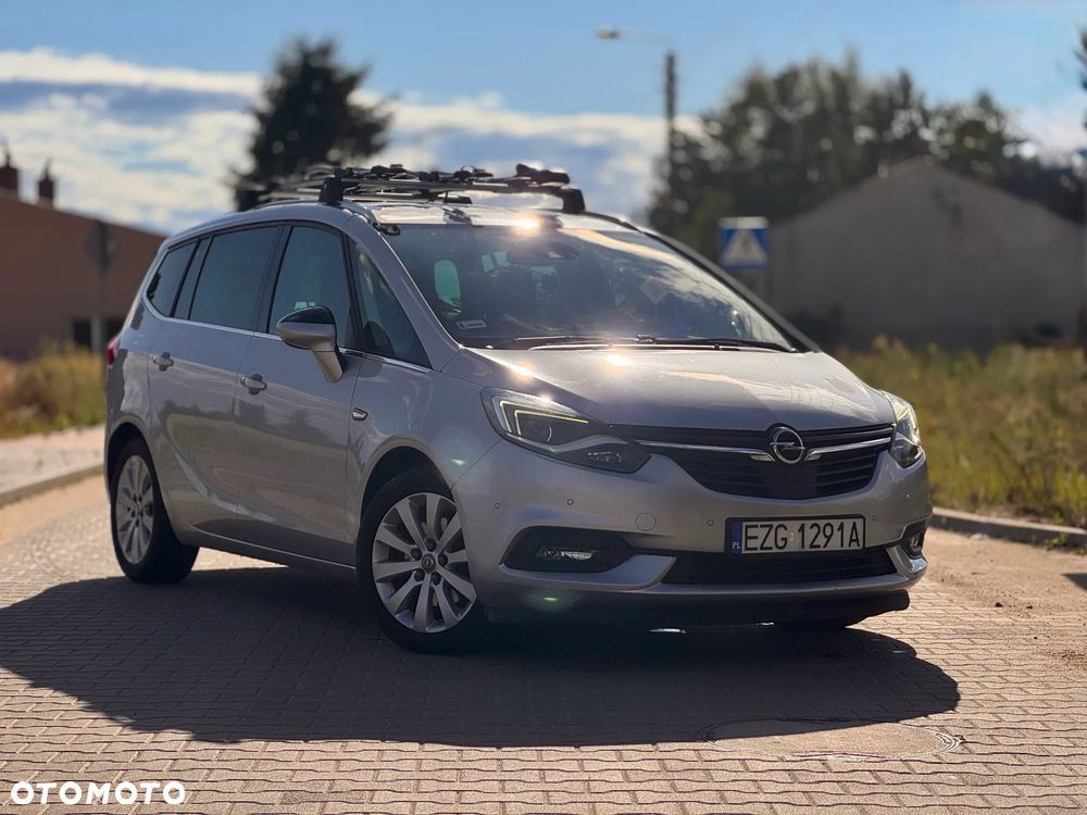 Opel Zafira 2.0 CDTI Plus - 1