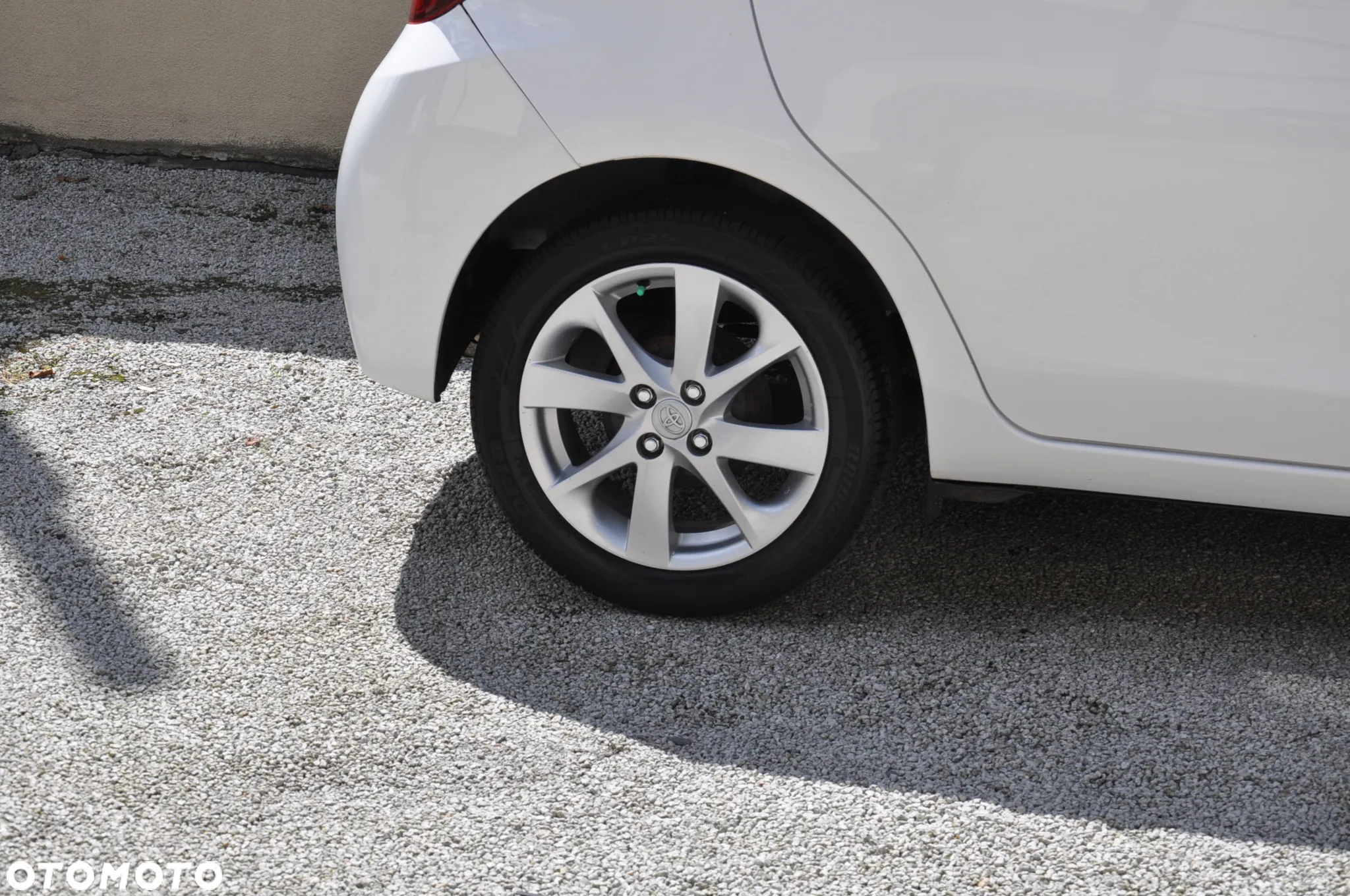 Toyota Yaris - 11
