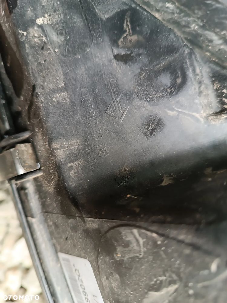 FILTR POWIETRZA OBUDOWA BMW X1 E84 2.0D - 3