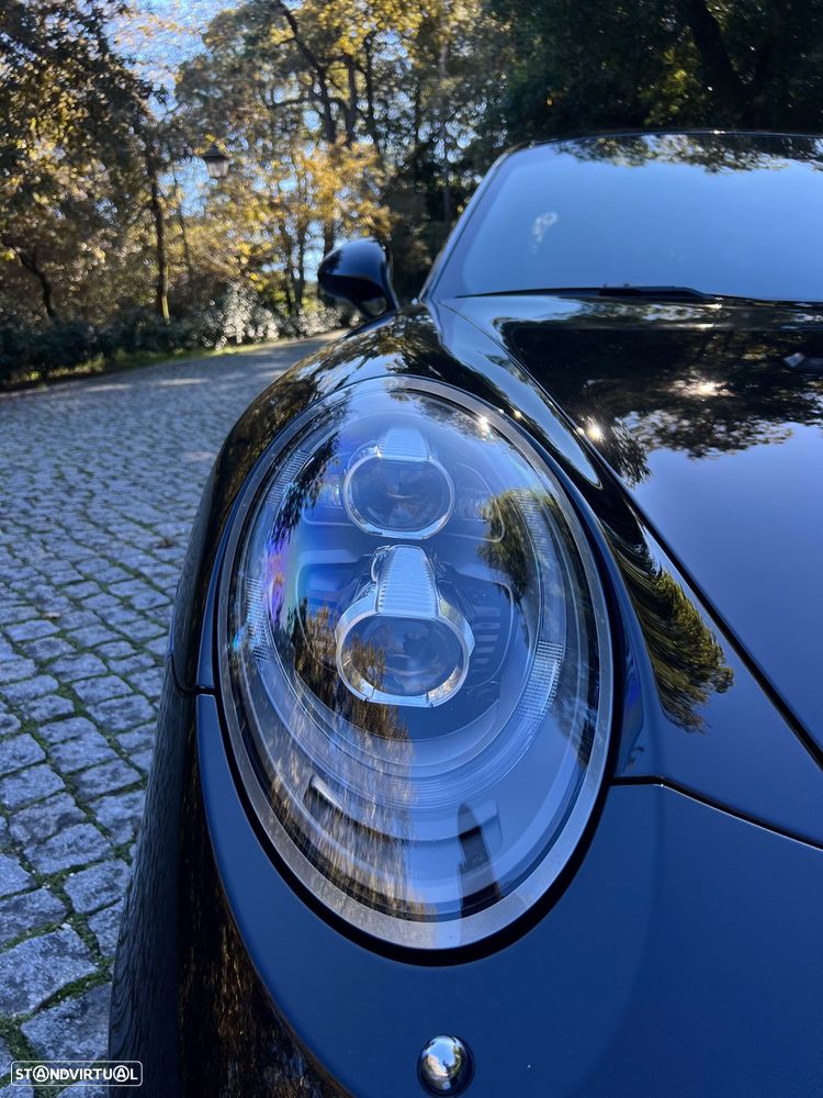 Porsche 911 (991) Carrera 2 50th Anniversary Edition - 33