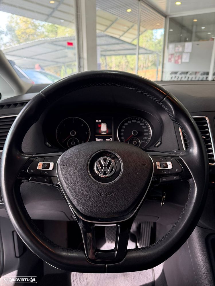 VW Sharan 2.0 TDI Blue Highline DSG - 15