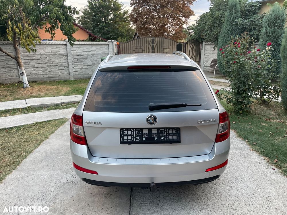 Skoda Octavia - 12