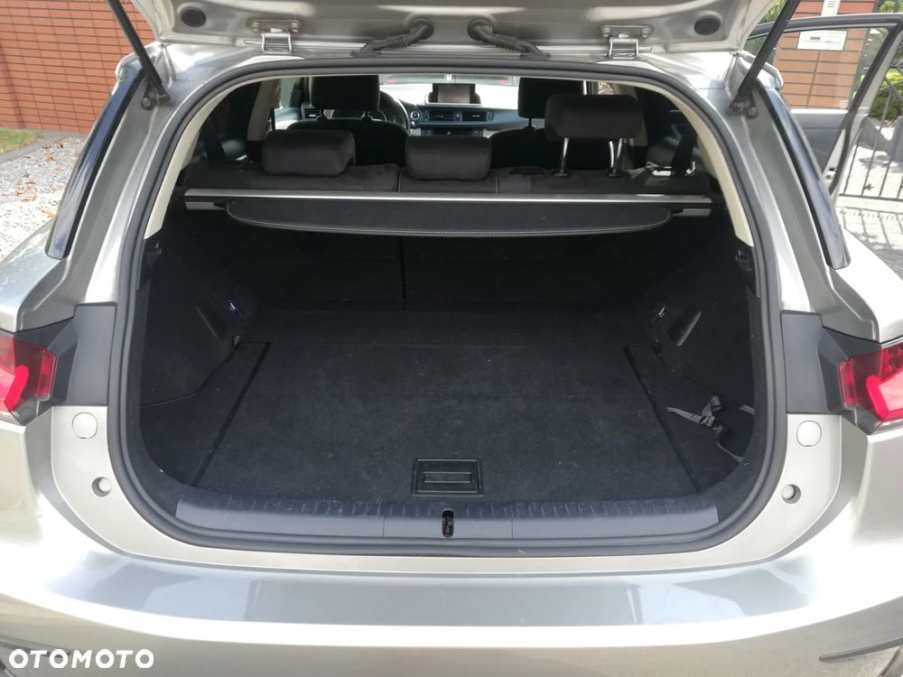 Lexus CT 200h Elegance - 20