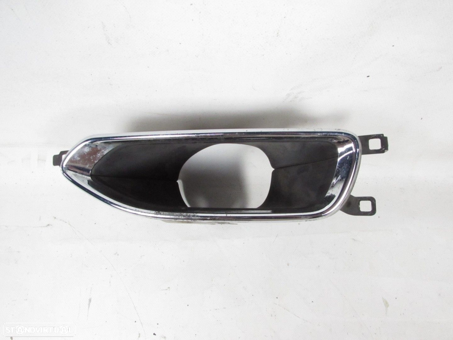 Guarnição da Ponteira Escape Direito Seminovo/ Original BMW 7 (G11, G12) 5112735... - 3