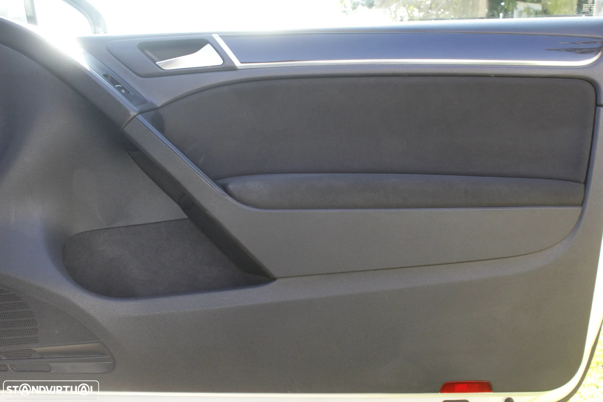 VW Golf 2.0 GTI DSG - 30