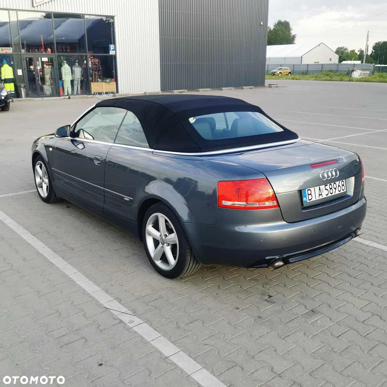 Audi A4 Cabrio - 11