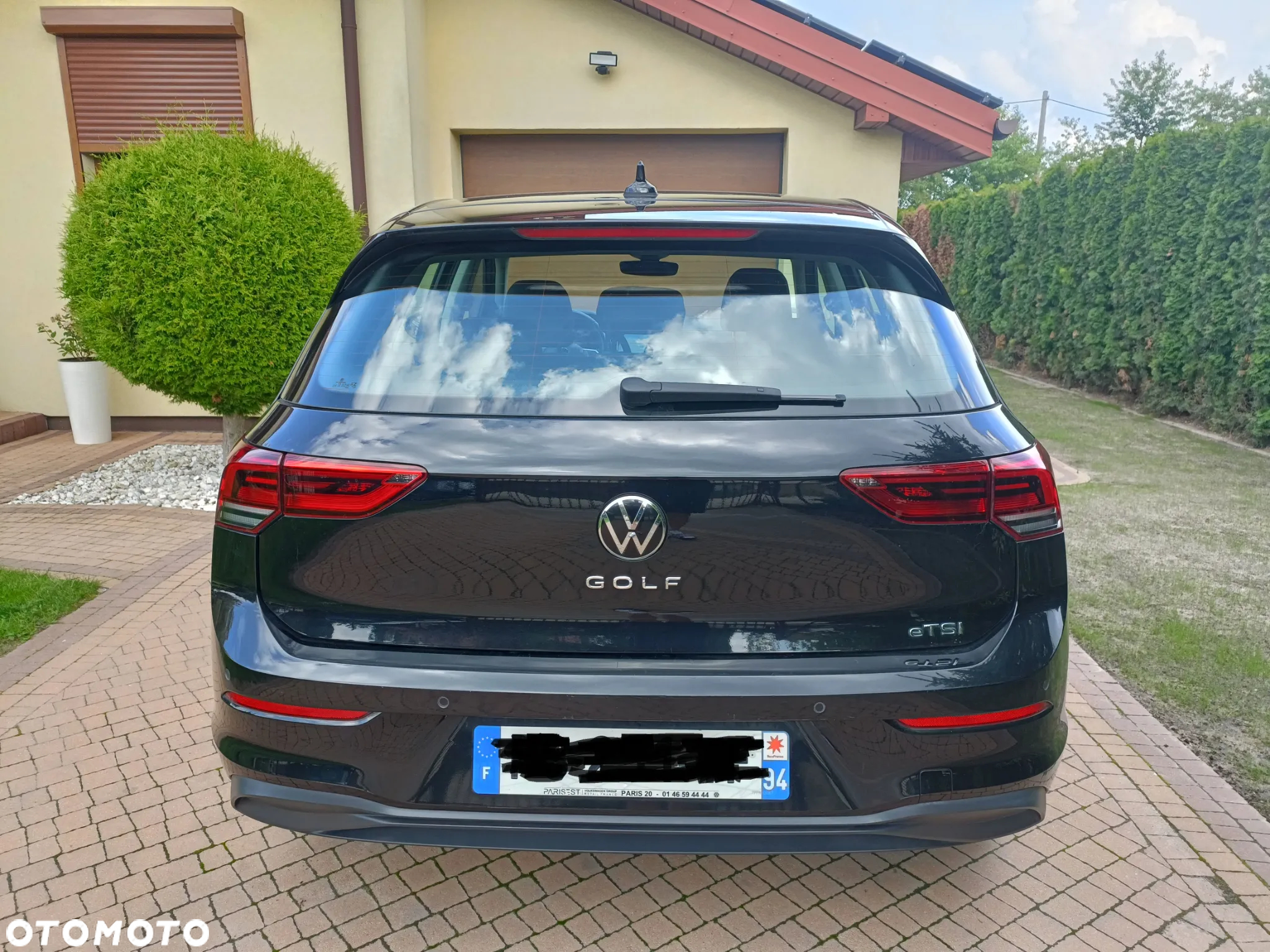 Volkswagen Golf 1.5 eTSI OPF DSG Life - 4