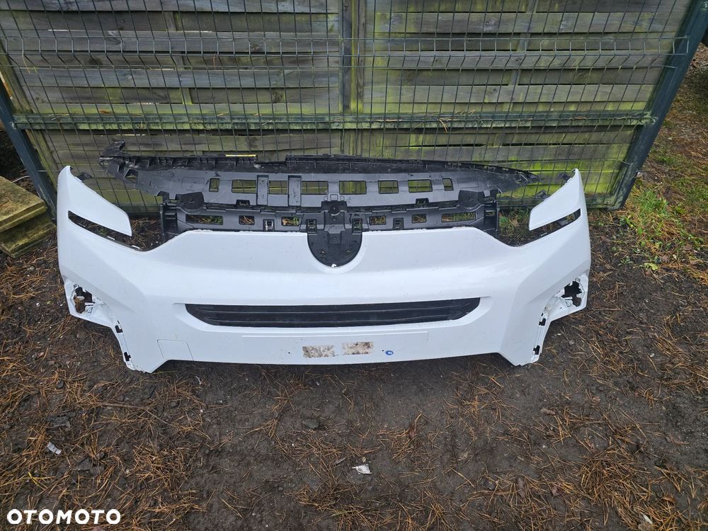 Citroen berlingo IV lift V 2024 2025  zderzak przód ładny osobowy - 1