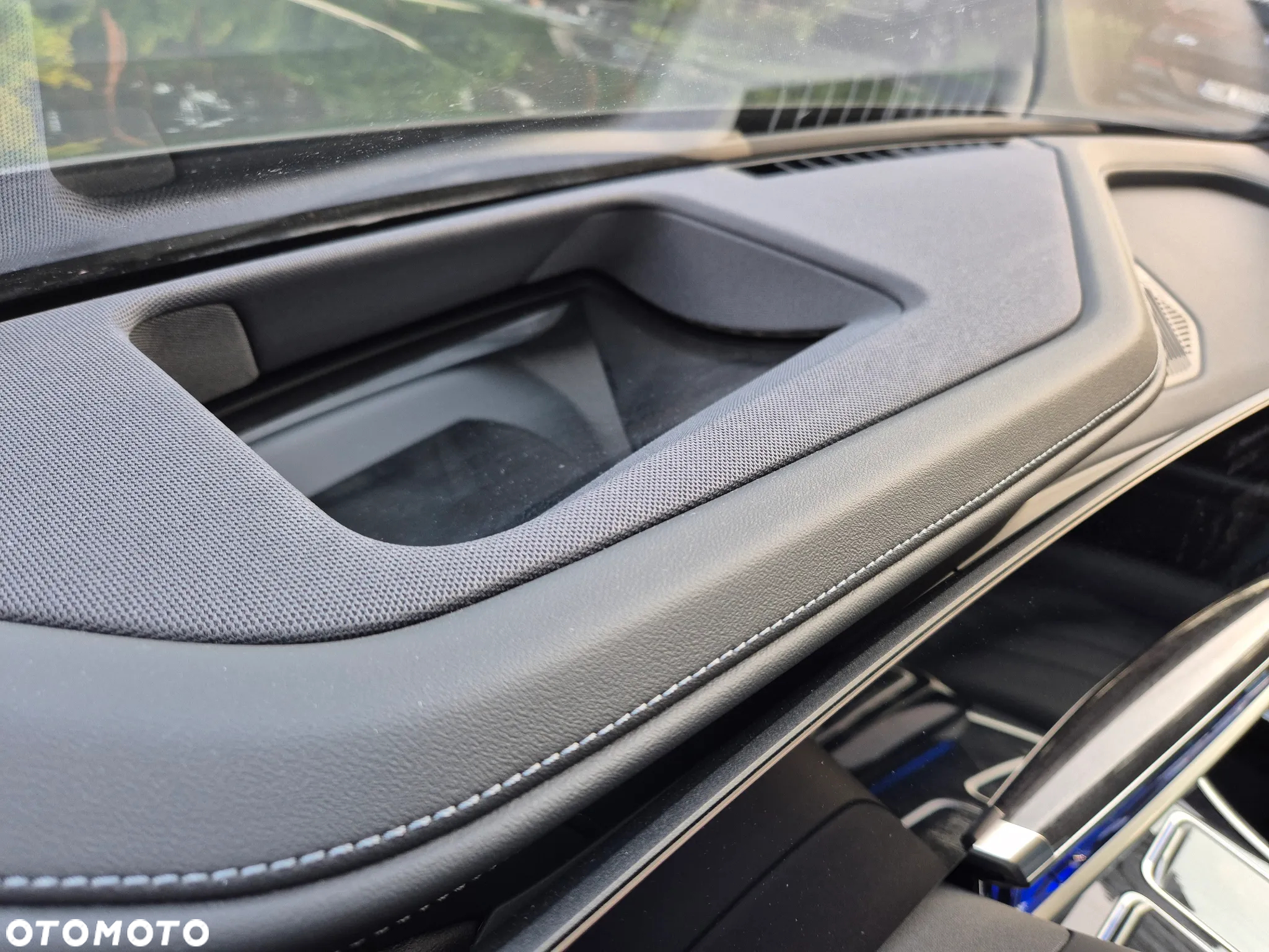 BMW Seria 7 740d xDrive - 31