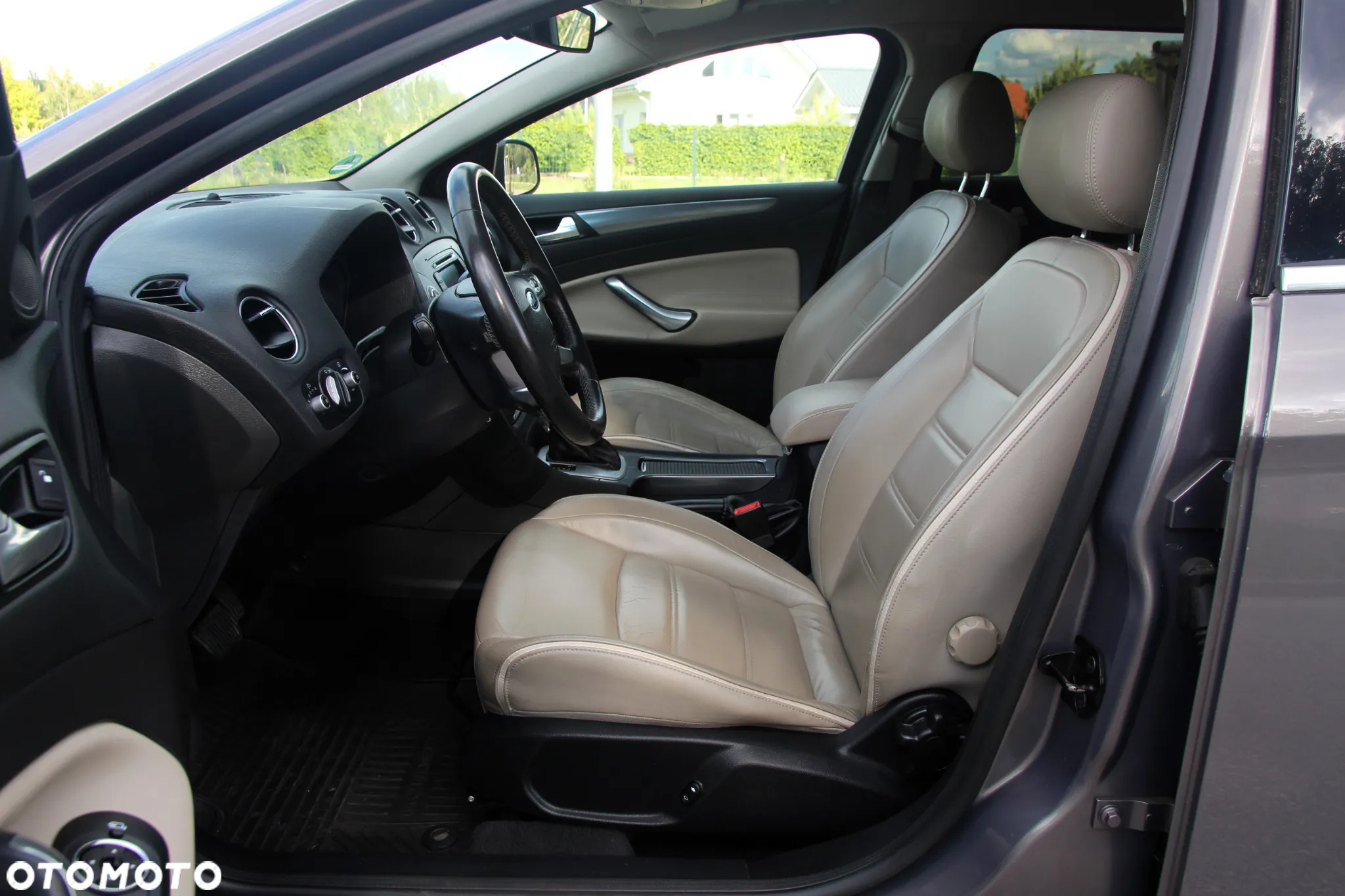 Ford Mondeo - 21