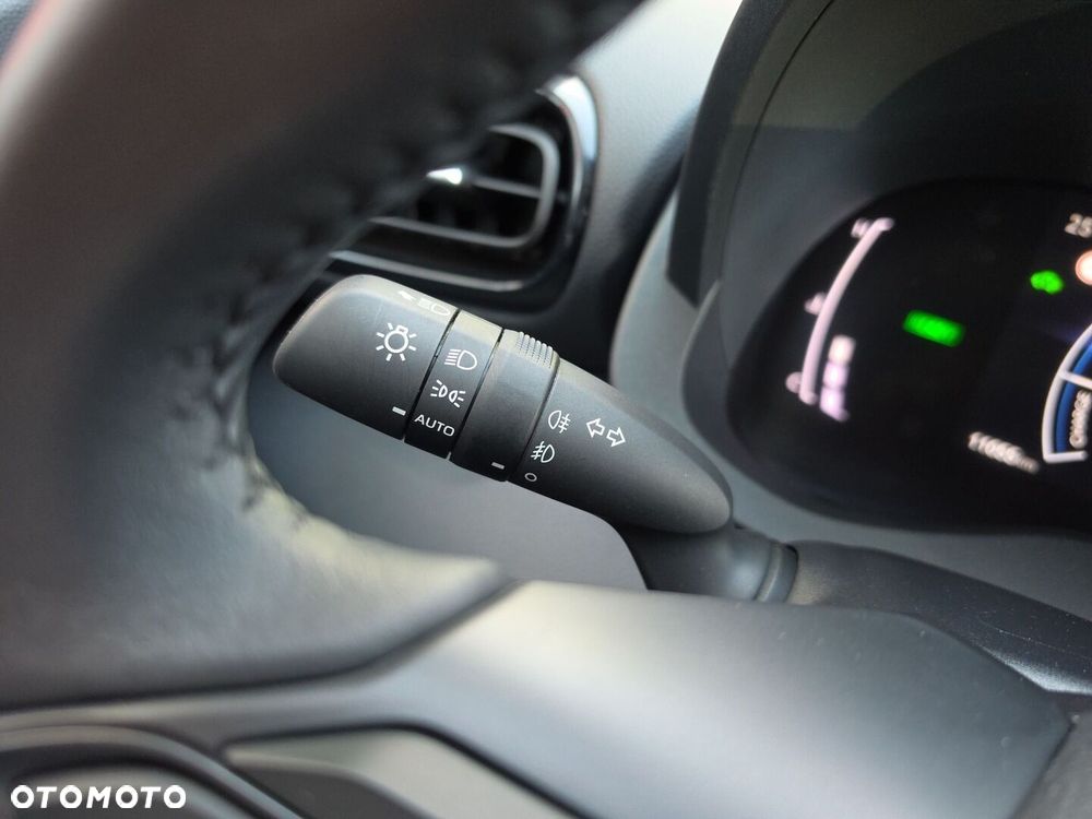 Toyota Yaris Cross Hybrid 1.5 Comfort - 27