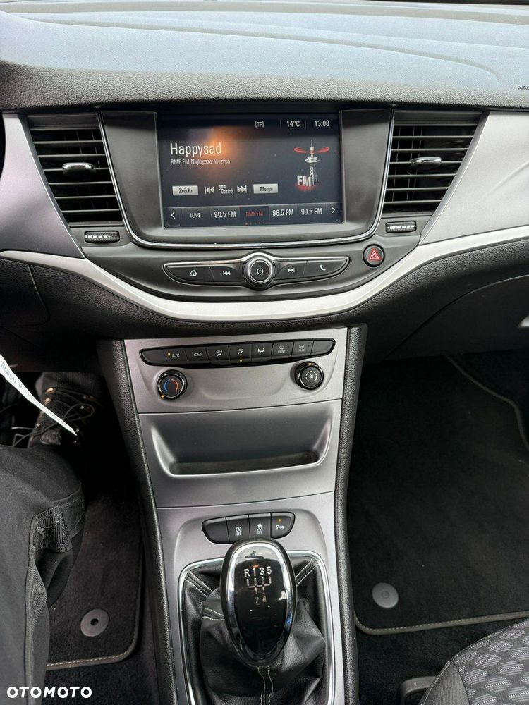 Opel Astra - 14