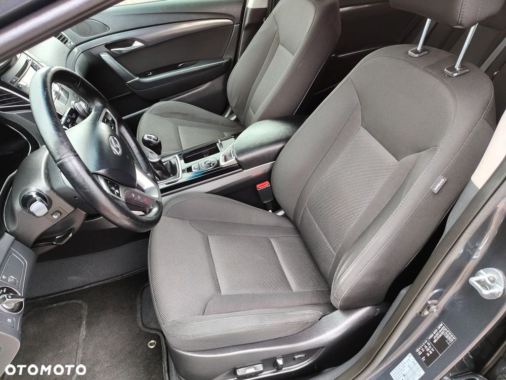 Hyundai i40 1.7 CRDi Comfort + - 17