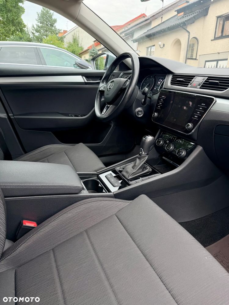 Skoda Superb 2.0 TDI Ambition DSG7 - 5