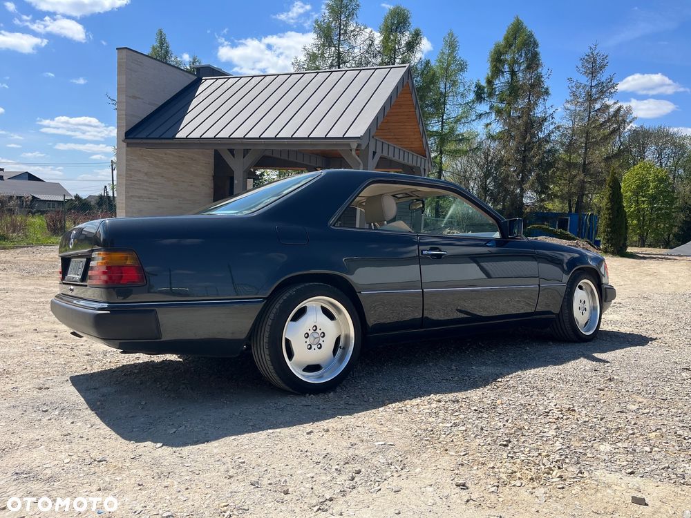 Mercedes-Benz W124 (1984-1993) - 6
