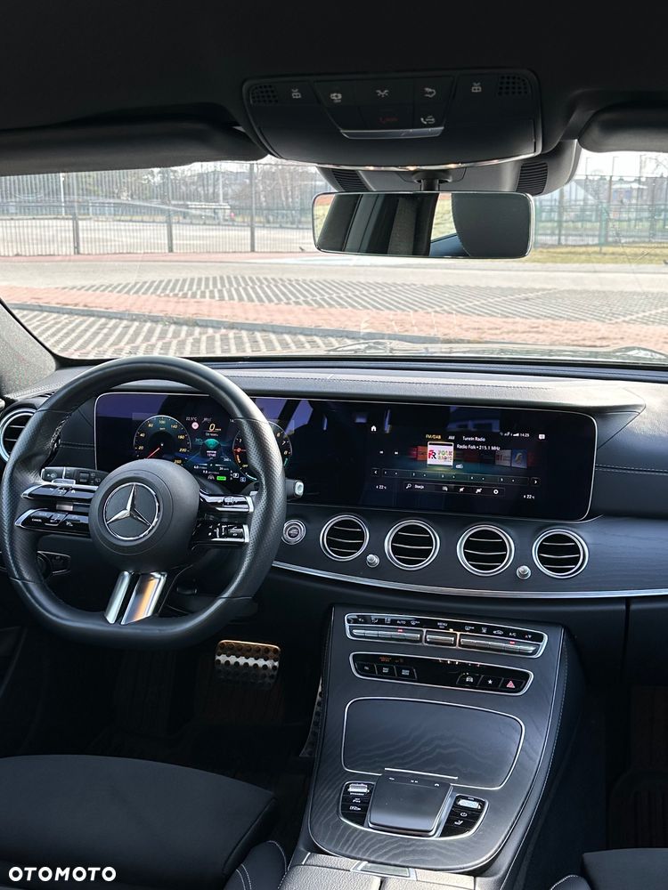 Mercedes-Benz Klasa E - 14