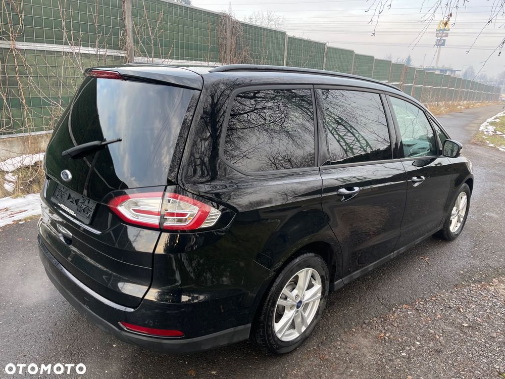 Ford Galaxy 1.5 EcoBoost Start-Stopp Business Edition - 4