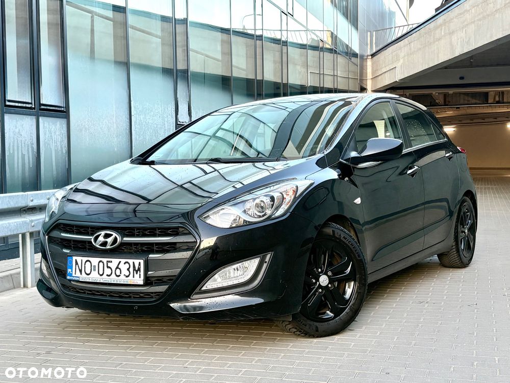 Hyundai i30 1.6 GDI Comfort - 1