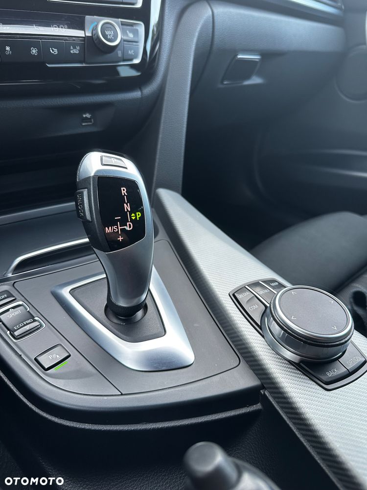 BMW Seria 3 320d M Sport Shadow - 14