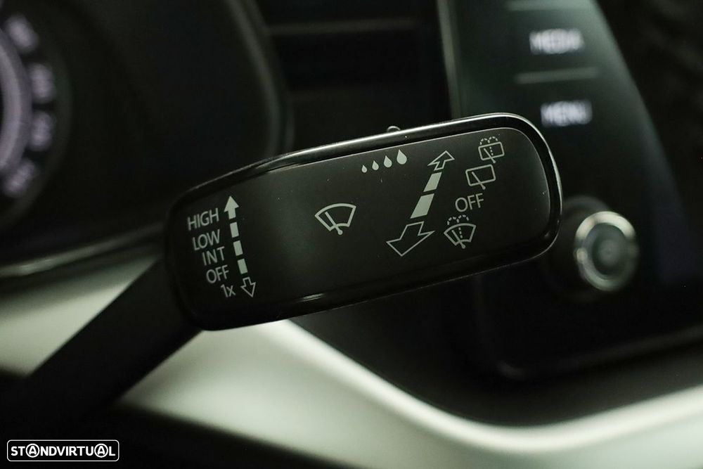 Skoda Kamiq 1.0 TSI Ambition DSG - 17