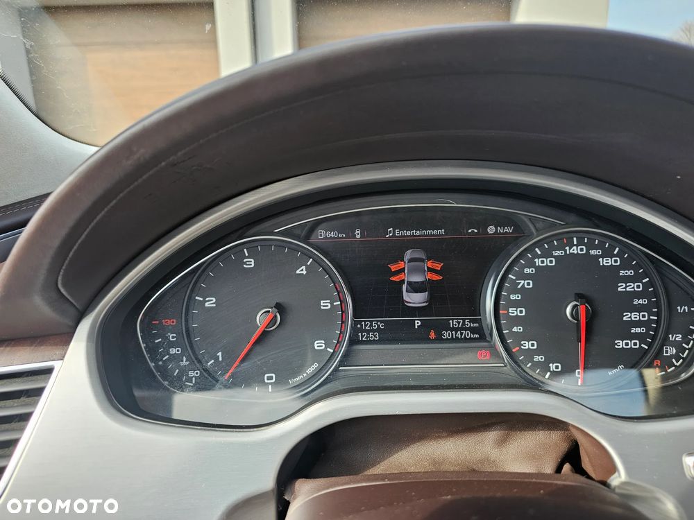 Audi A8 4.2 TDI L Quattro - 13