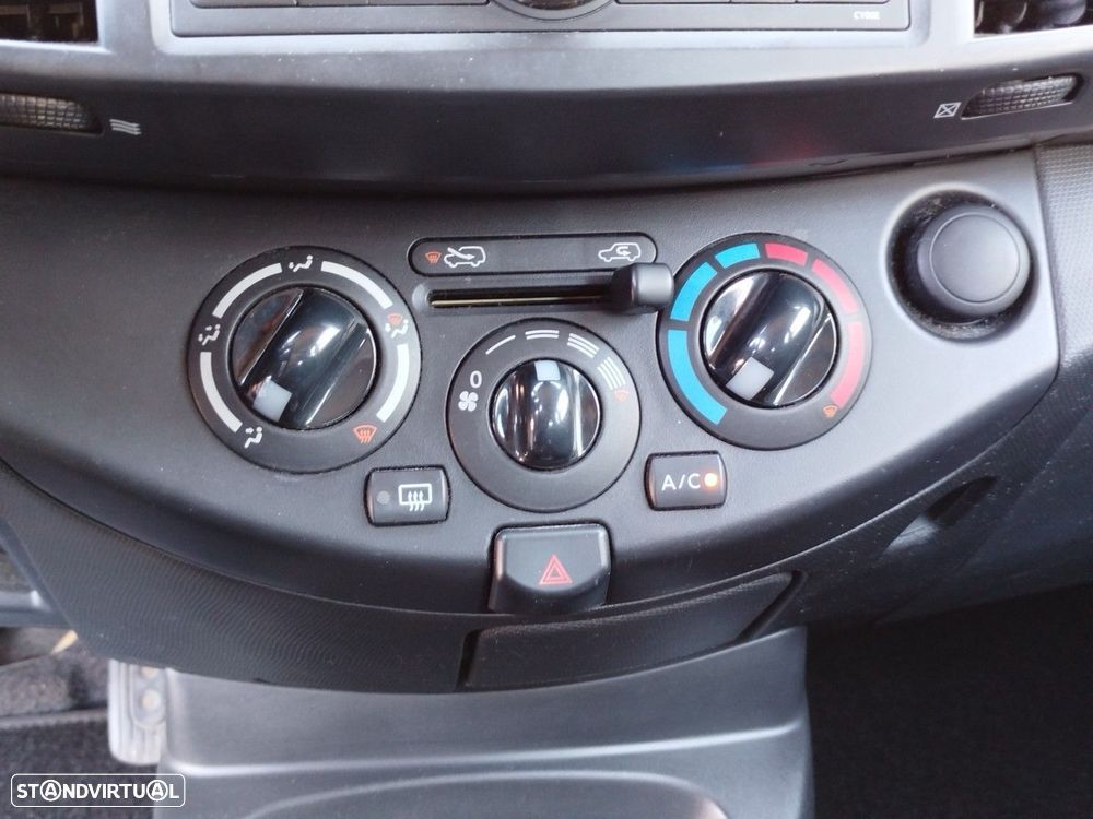 Nissan Micra 1.2 Tekna AC - 4