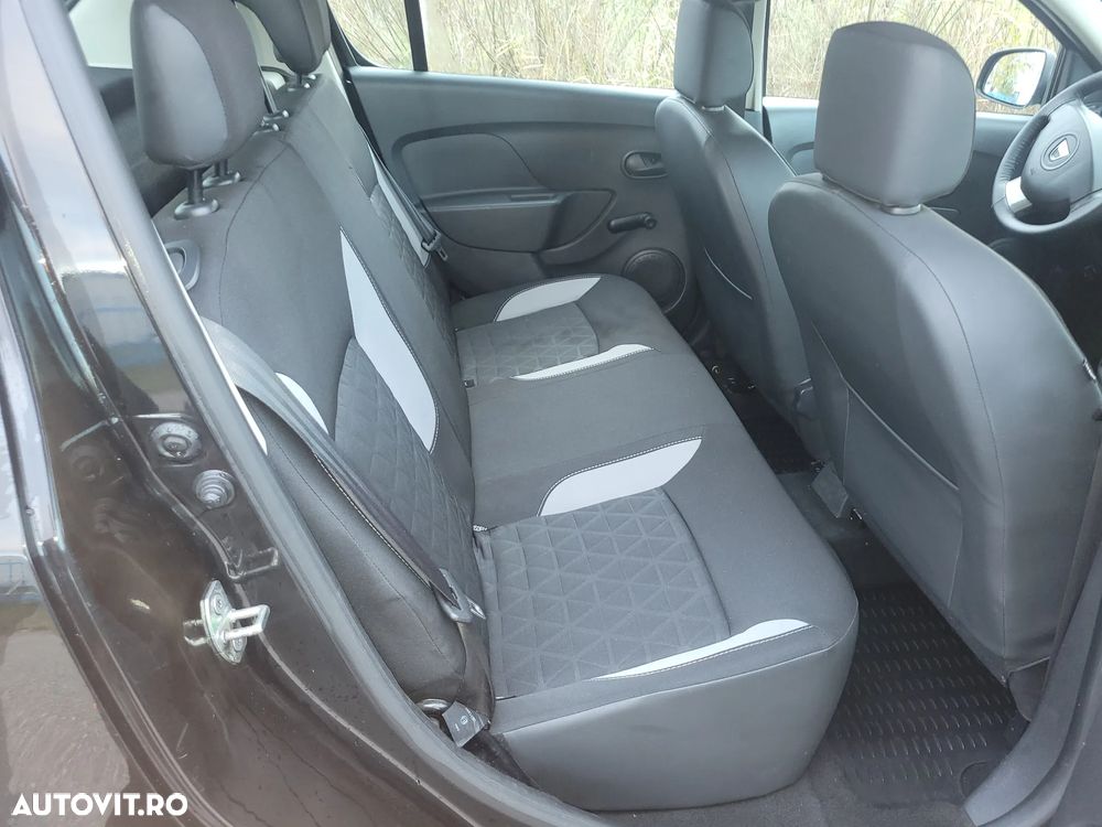 Dacia Sandero Stepway - 10