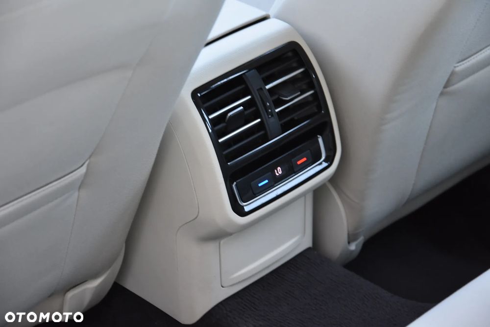 Volkswagen Passat 2.0 TDI BMT Comfortline - 25