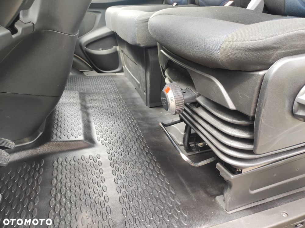 Iveco Daily - 16