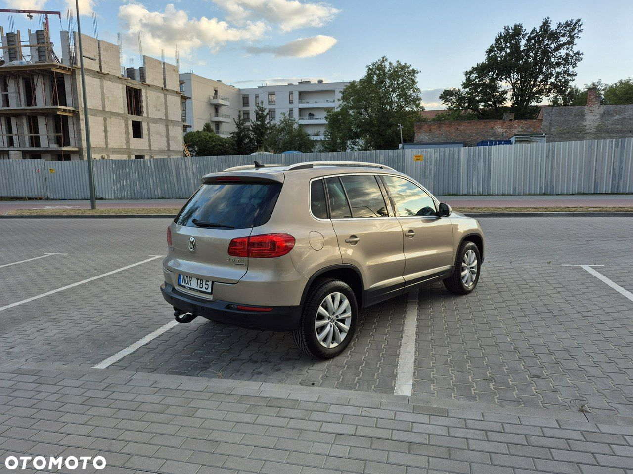 Volkswagen Tiguan 2.0 TDI 4Mot Sport&Style DSG - 22