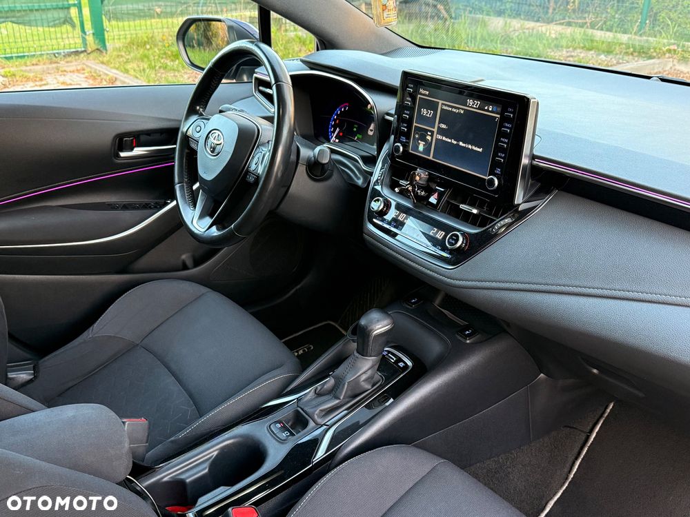 Toyota Corolla 1.8 Hybrid Comfort - 20