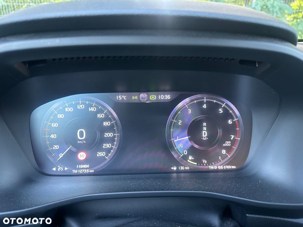 Volvo XC 40 T3 Momentum Pro - 16