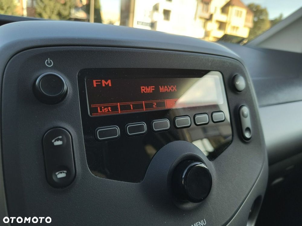 Toyota Aygo x-cite - 36