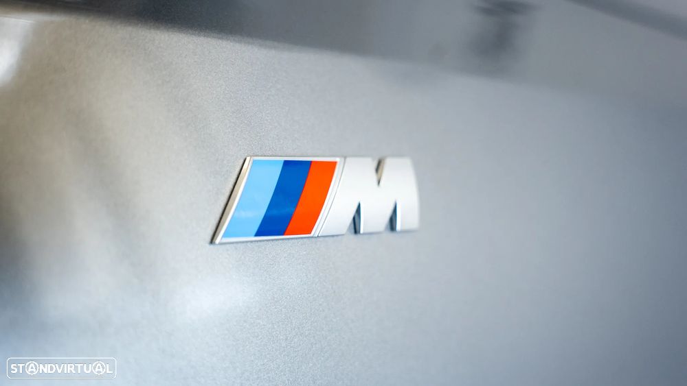 BMW 530 e Pack Desportivo M - 28